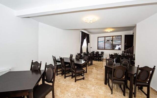 Casa Câmpulungeană