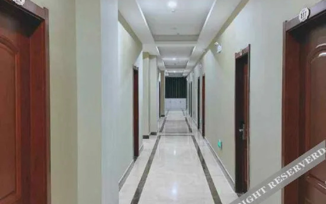 North Rim No.1 Hotel (Holland Huahai Branch)