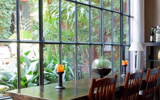 Be Jardin Escondido by Coppola