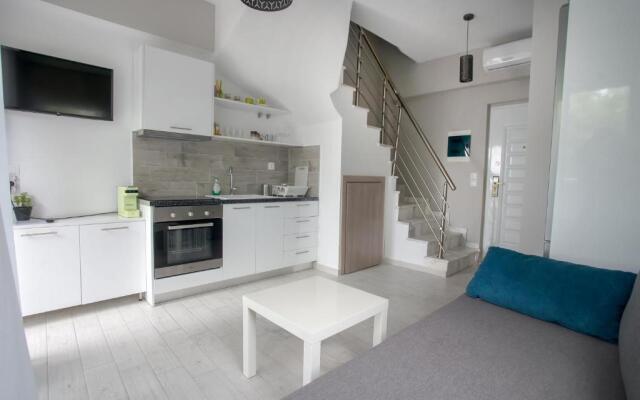 Akti Alegra Apartment