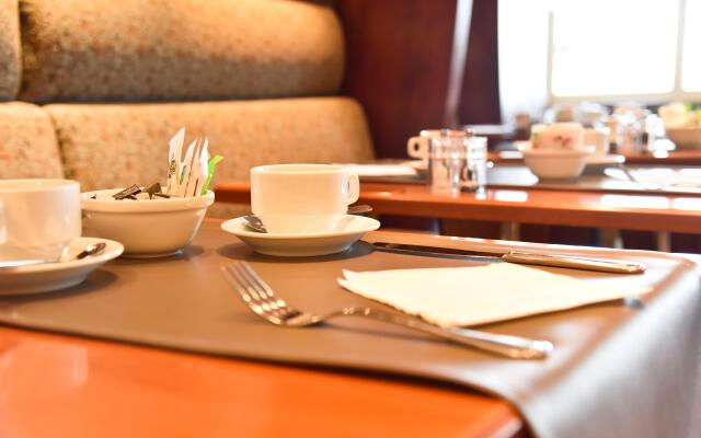 Holiday Inn Calais by IHG