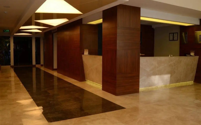 Norton Hotel