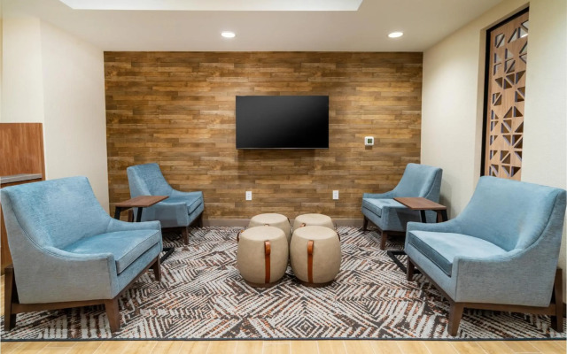 Candlewood Suites Las Vegas - E Tropicana