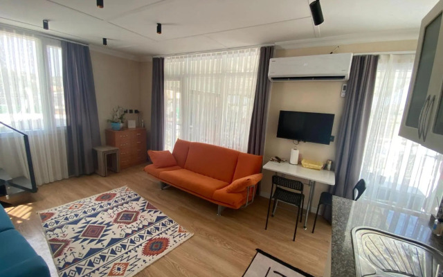 Deni̇ze 5 Daki̇ka Ve Doğa Evi̇