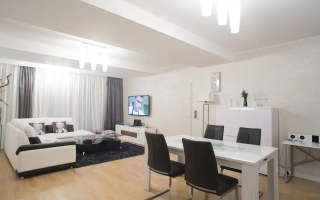 The Queen Luxury Apartments - Villa Marilyn