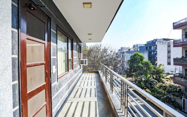 Fabhotel Pacific Homes