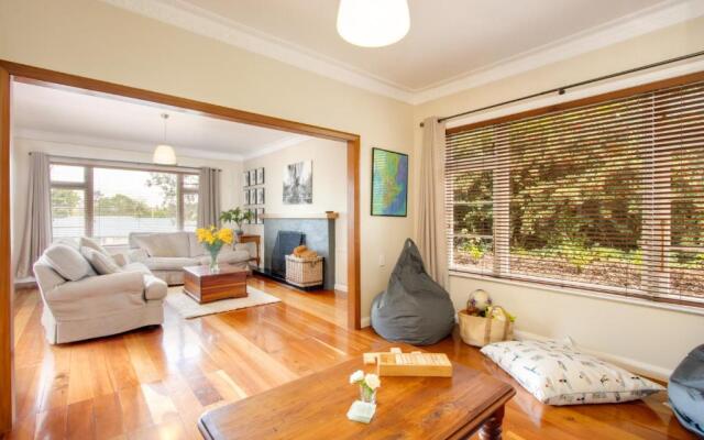 Sherri's Abode - Havelock North Holiday Home