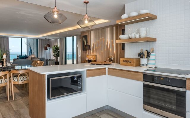 9 on Nautica Camps Bay