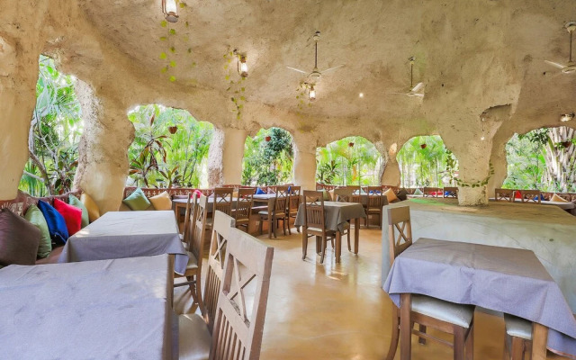 OYO 36888 Sanskruti Retreat