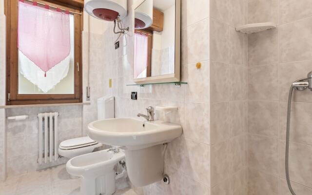Serene Holiday Home in Lazise With Private Swimming Pool