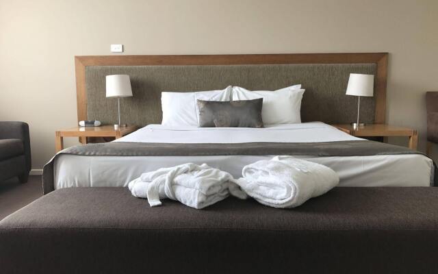 Mornington Hotel