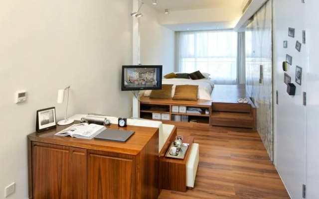 S Suites