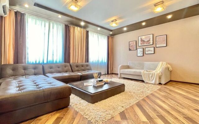 Апартаменты Ютрип на ул. Нигматуллина, д. 11/84