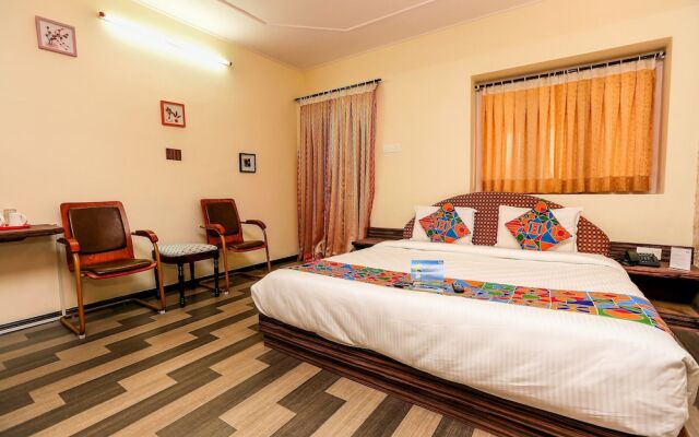 FabHotel St. Clouds