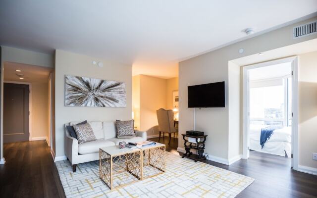 Jet Furnished Suites Yorkville