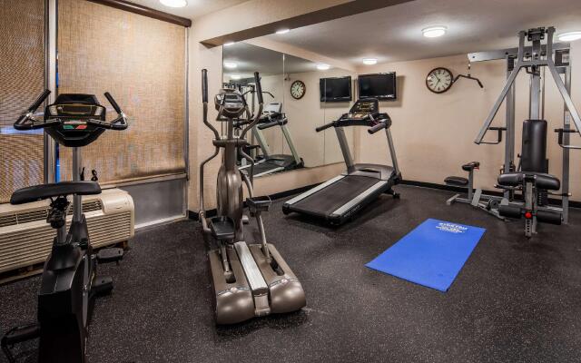 Best Western Plus Landing View Inn & Suites