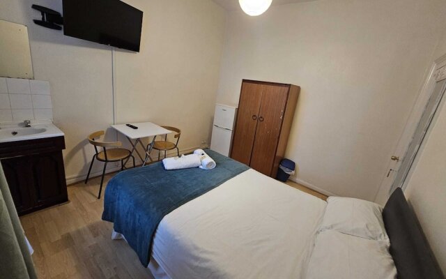 Bruce Rooms