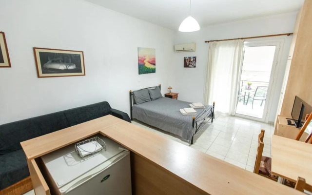 Central Cozy Apartment 3