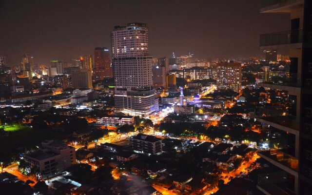 Mystayover at The Summer Suites