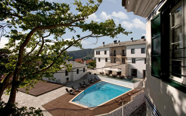 Despotiko Hotel