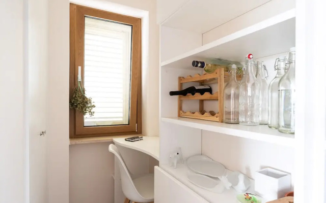 Villa L'Arco in Col with jacuzzi tub