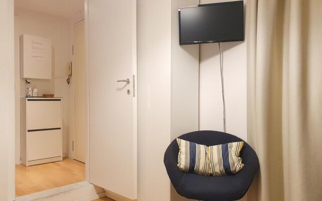 Stunning Apartment in Genova With 2 Bedrooms and Wifi