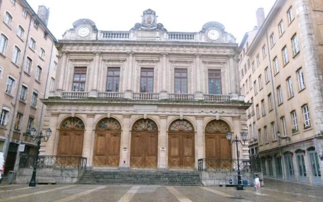 Vieux Lyon Cour Renaissance