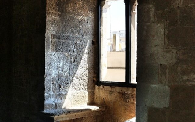 Dimora Del Falconiere B&B
