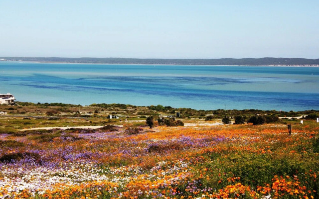 6 Sea Diamond Self catering