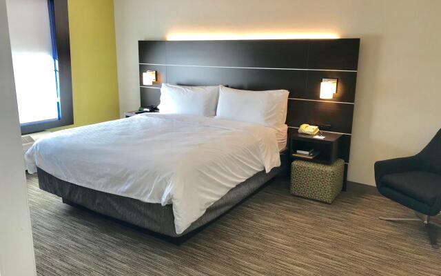 Holiday Inn Express Hotel & Suites Tracy by IHG