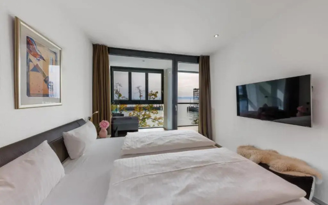 aika seaside living hotel
