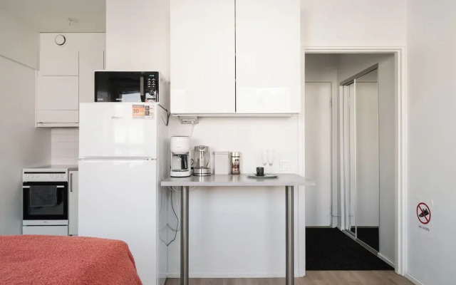 Modern Studio Apartment in Lönnrotinkatu