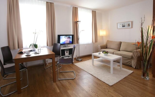 Towns Apartments