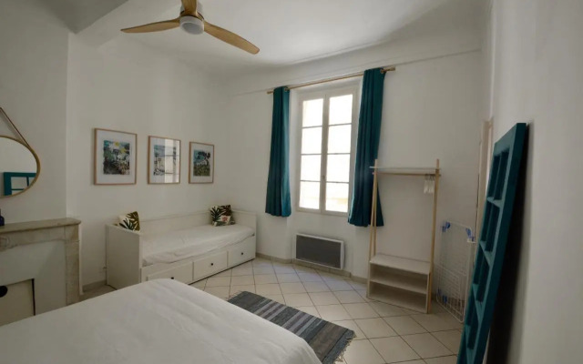 Old Town Antibes Apartment