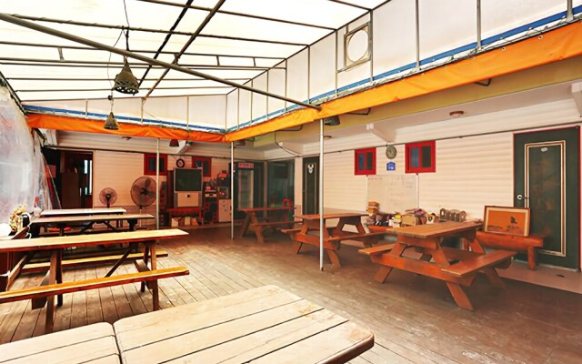 Taean Autumn Sea Pension