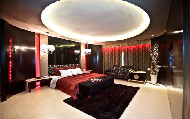 Xintiandi Motel