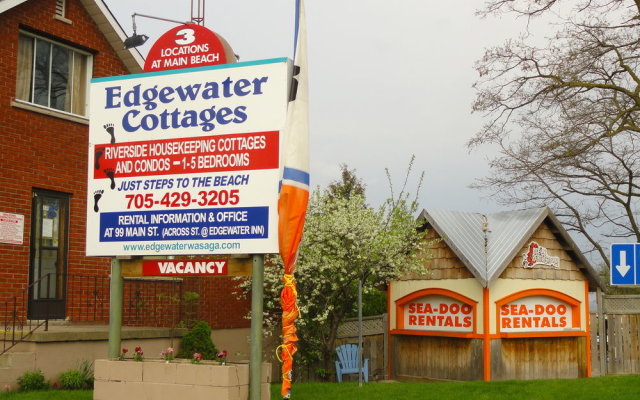 Edgewater Cottages