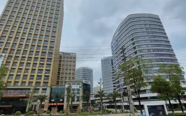 Yunshang Smart Apartment Hotel (Xinshi Government Branch)