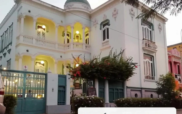 Casa de Leeuw