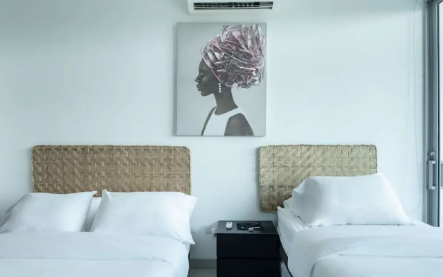 w Prestigious 2BR w Fantastic View in CTG