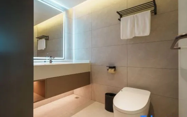 Yibo International Hotel Jishou Branch – Bathroom – Xiangxi