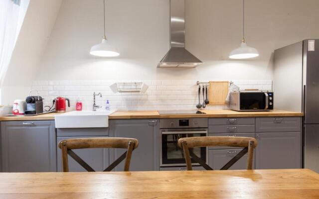 Appartement Vue Mer, Suquet Et Palais Avec Parking