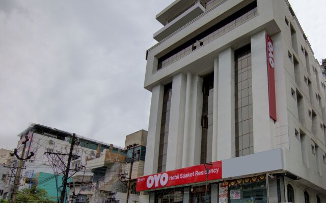 OYO14670 Saaket Residency