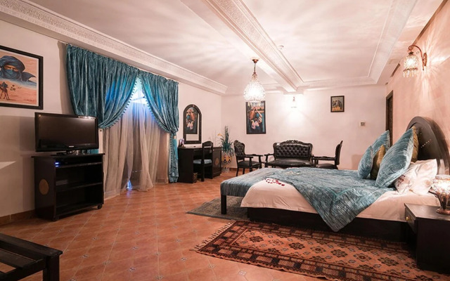 Suite Turquoise Avec Terrasse Et Vue Piscine