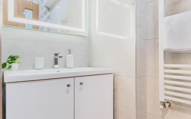 Isaran 2D4E Apartment Brașov