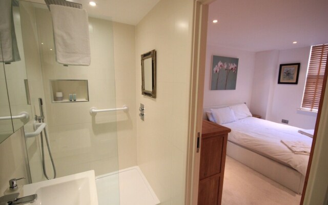 Palmeira Plaza Apartments