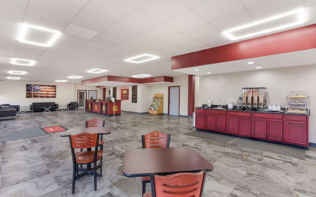 Econo Lodge Cave City