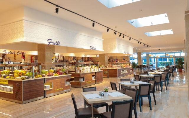 Crystal Centro Resort