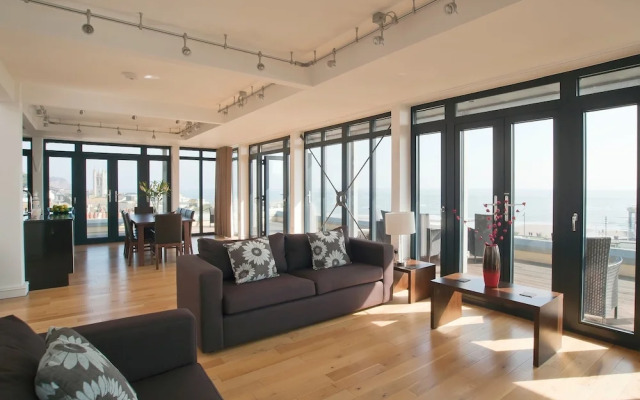 Riviera Apartments