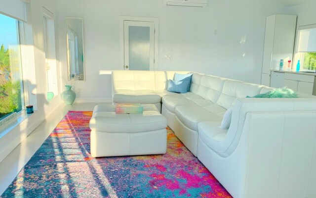 Mika's Resort